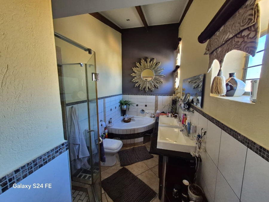 3 Bedroom Property for Sale in Cashan North West